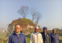 नेपालभाषाको कविता : ताथलीया बागरे दाेम्फाे